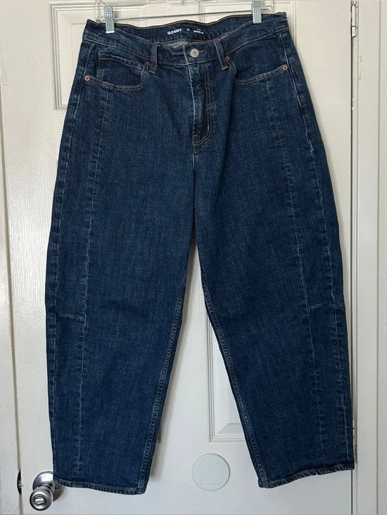 Old navy high rise barrel jeans - Picture 1 of 3
